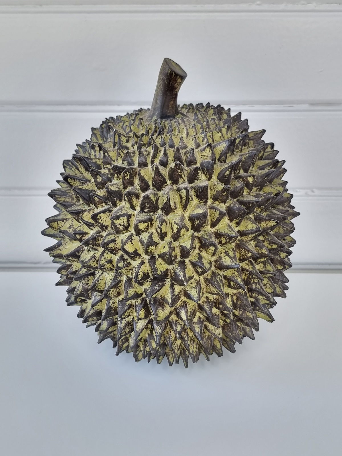 Durian stor taggig dekoration. Besök blickfång.se